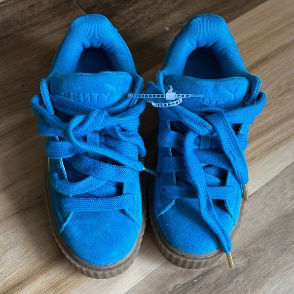 Fendy Puma Creeper Phatty By Rhianna NWOT Women’s Size 6 Blue Neon Green - Picture 8 of 13